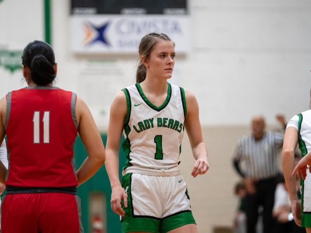 Lady Bears Stay Unbeaten with 66-27 Win vs Huron