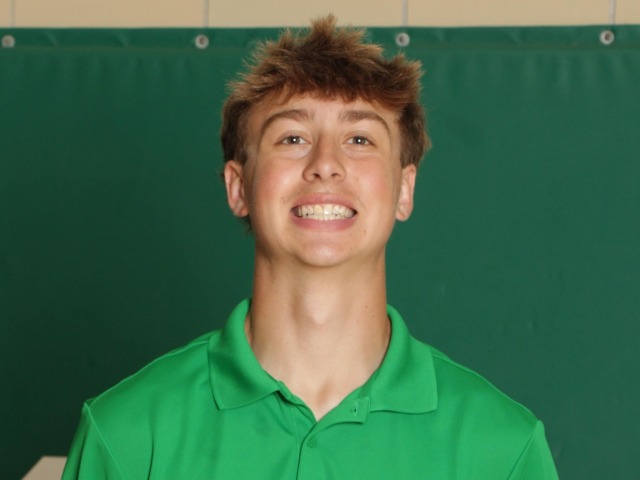 Jasxon Bohn Qualifies to District Golf Tournament