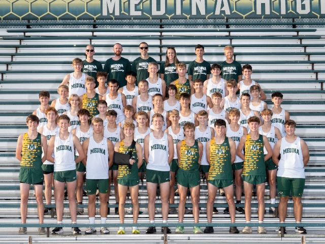 Boys Cross Country finishes 3rd Place at GlenOak Golden Eagle Invite