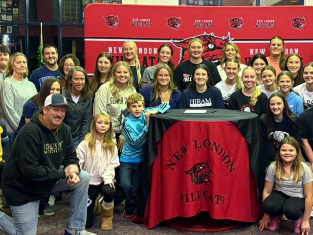 Congratulations to Senior Hailie Pylant as she signed Tuesday with Hiram College.