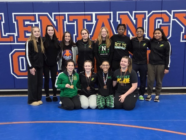 4th Graders at Englewood Hills "Surf into Savings"