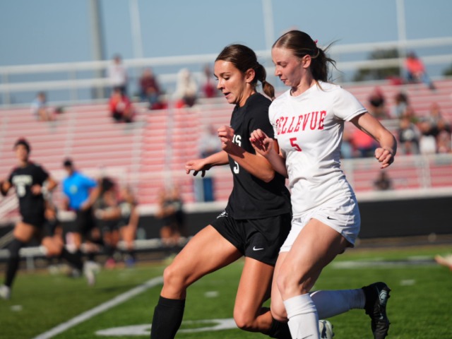 Perkins Blanks Bellevue; Advances to Districts