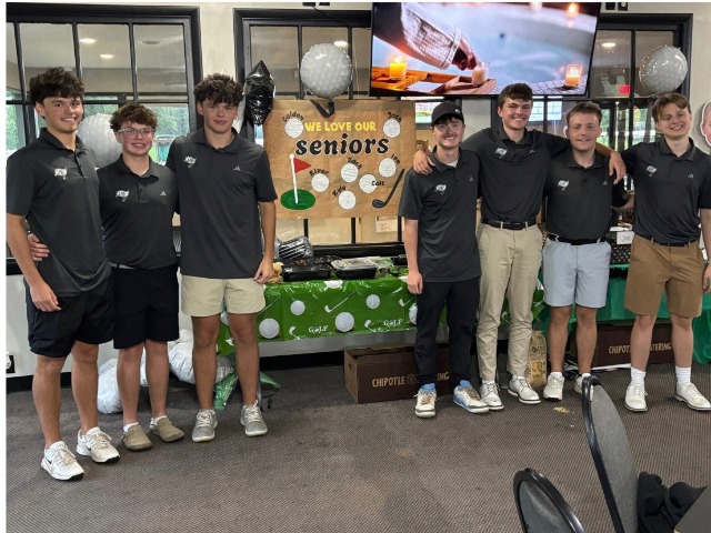 Boys Golf Defeats Oak Harbor and Clyde on Senior Night