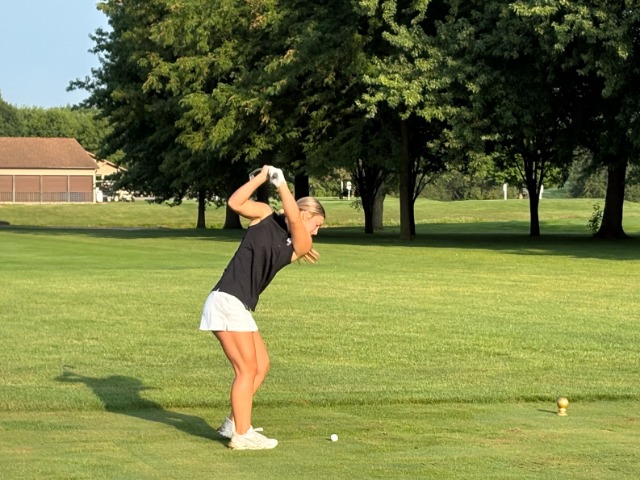 Girls Golf Finishes 4th at NOC Tournament #2