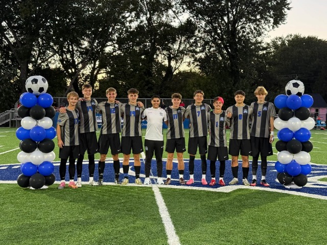Men's Soccer blanks Wayne 4-0