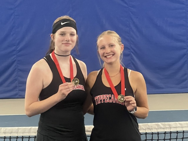 Mary Waibel and Elanor Spangler Named the Athletes of the Week