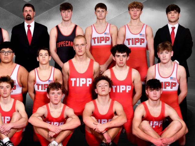 Wrestling Wins on Senior Night