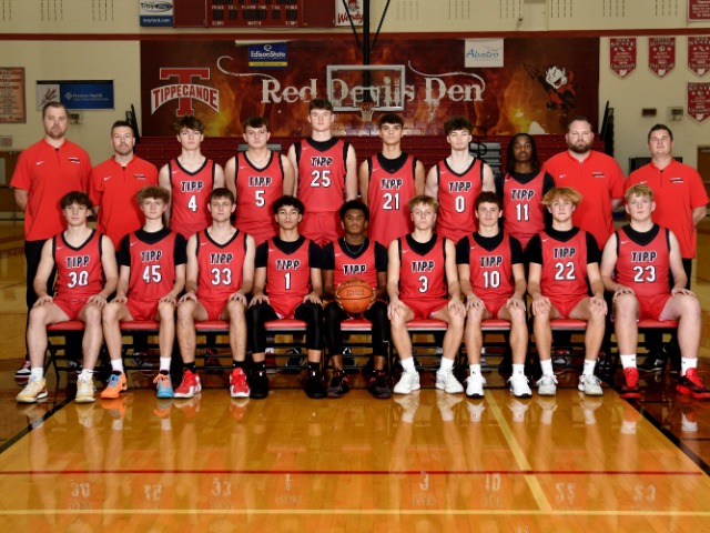 Boys Basketball Wins Tournament Opener over Ponitz