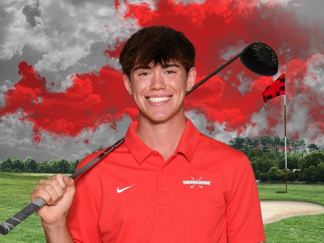 Max Gustavson Qualifies for Div. I District Tournament