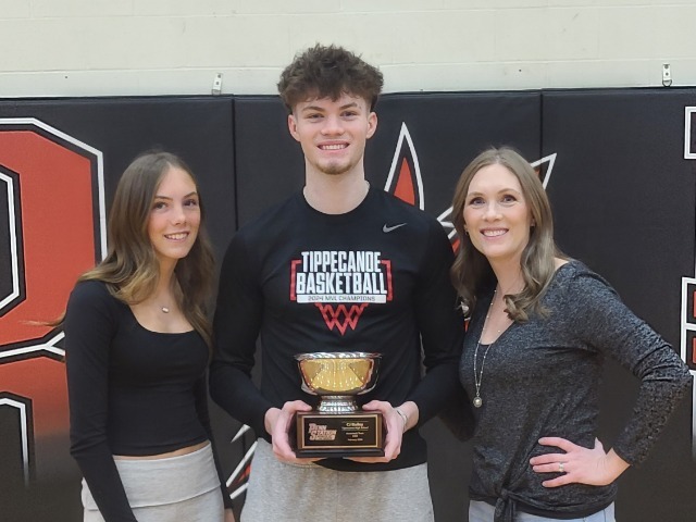 Tipp Blows by Sidney 68-29