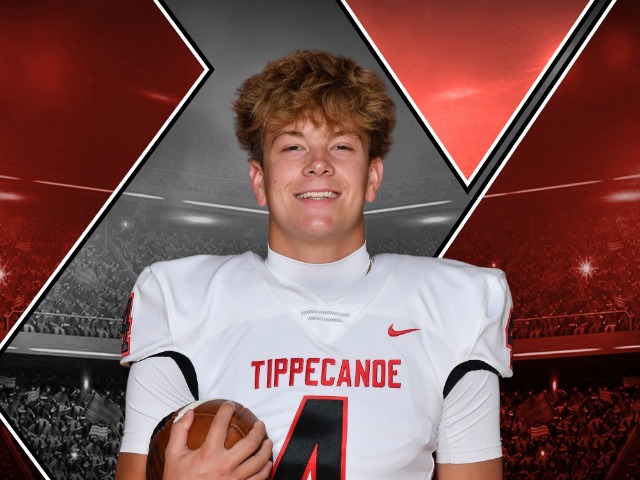 Thomas Sets Single Game  Passing TD Record