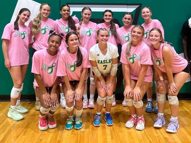 Varsity Volleyball beats Mauldin in 4 sets