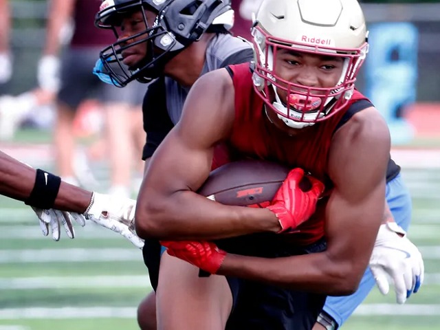 Why Gavin Hampton to Corben Reynolds combo could be dynamic one for Riverdale football