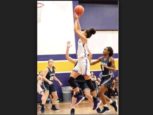 LADY PANTHERS BEAT GOLIAD IN DISTRICT
