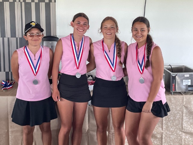 Girls' Golf places 2nd at District