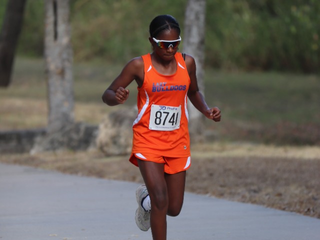 Bonham 7th Grade Girls Cross Country Competes at Robinson Middle School Meet