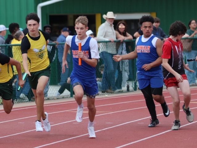 Bulldog 8th Grade A races past Travis 59-11