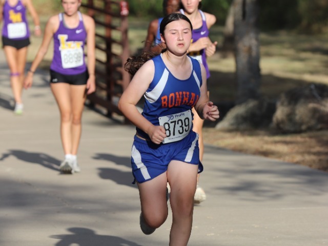 Lady Bulldogs 8th Grade Compete at Broncho Middle School Cross Country Meet