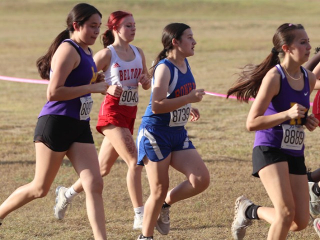 Lady Bulldogs 8th Compete in Belton Middle School Cross Country Meet at Heritage Park