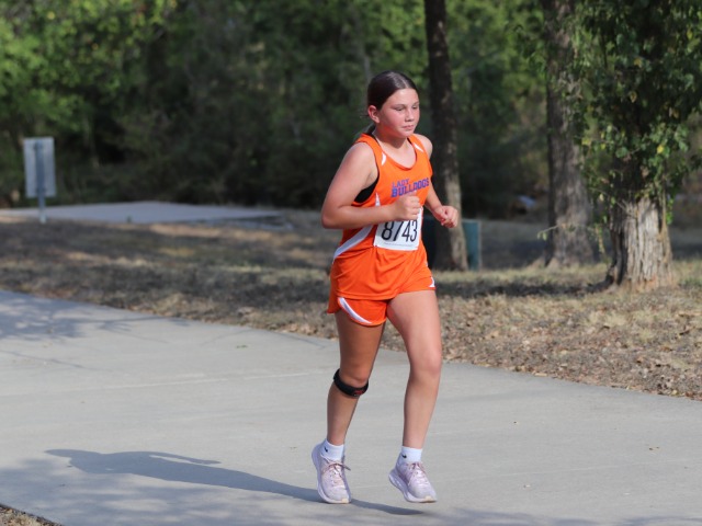 Bonham Lady Bulldogs 7th Grade Pace the Course at Broncho Middle School Cross Country Meet