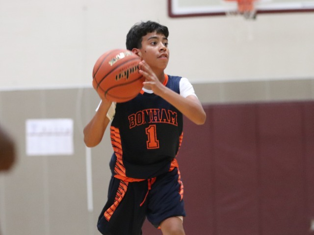 Bulldogs 8A Fall to North Belton in Tough Road Matchup