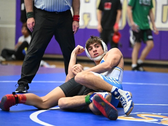 Pioneers compete in annual EMS ISD Tournament with notable silver medal wins