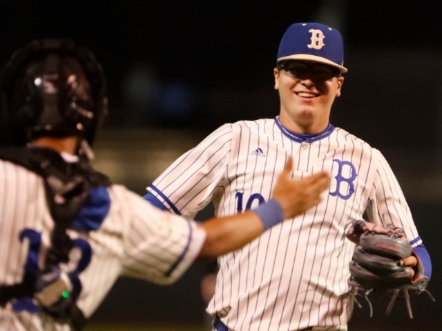 Boswell moves to 2-0 in district play