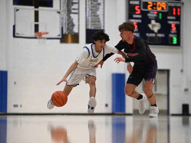 Pioneers fall short against North Crowley