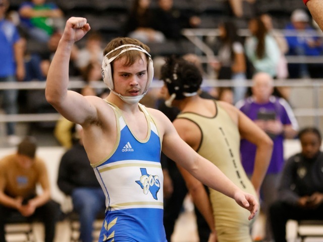 Playoffs and Fall season come to an end for the Pioneer Tennis Team