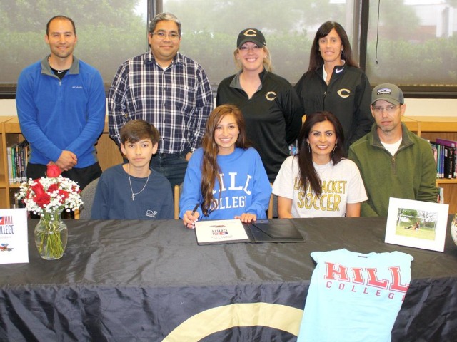 Two Lady Jackets sign with Houston-Victoria, Hill College for women's soccer