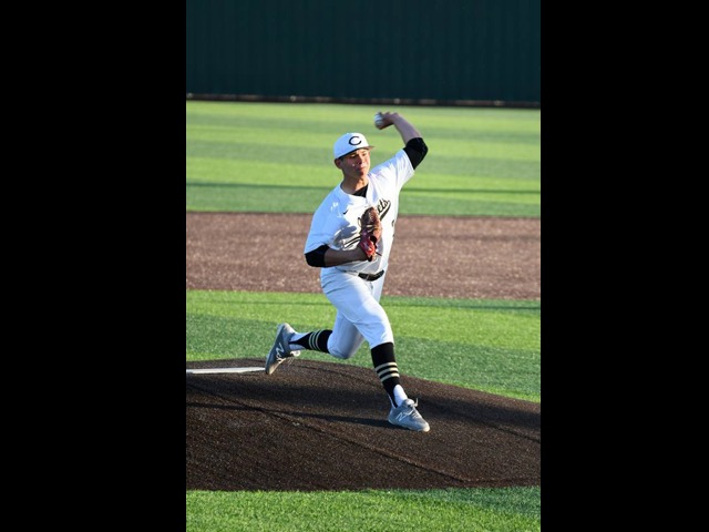 Rangel tosses no-hitter as Jackets beat Arlington Seguin, 8-0