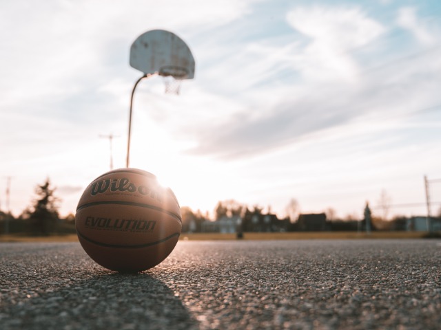 Prowlers drop final two in O. W. Follis Tournament 