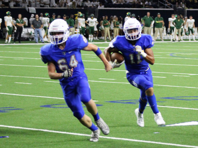 Frisco Football Team Opens Playoffs With 44-12 Win over Greenville