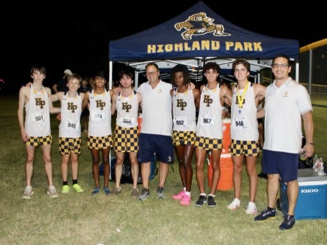 Running Scots compete @ Friday Night Hawk Invite - Highland Park High ...