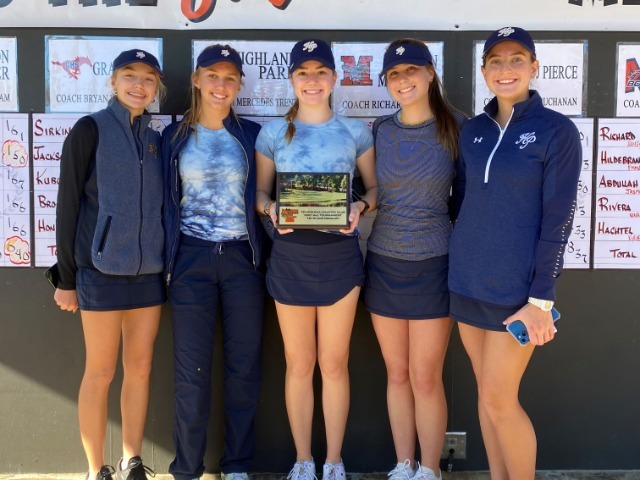 Lady Scots Varsity Golf Team Places 3rd at the Lady Tiger Classic