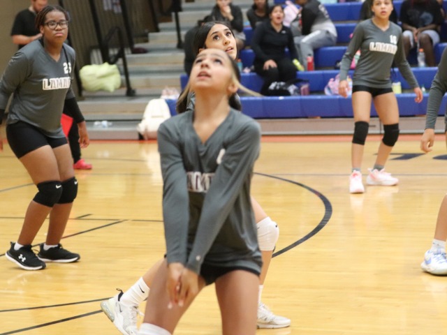 Lady Bearcat 7th Grade A falls at Bonham 25-18, 26-24