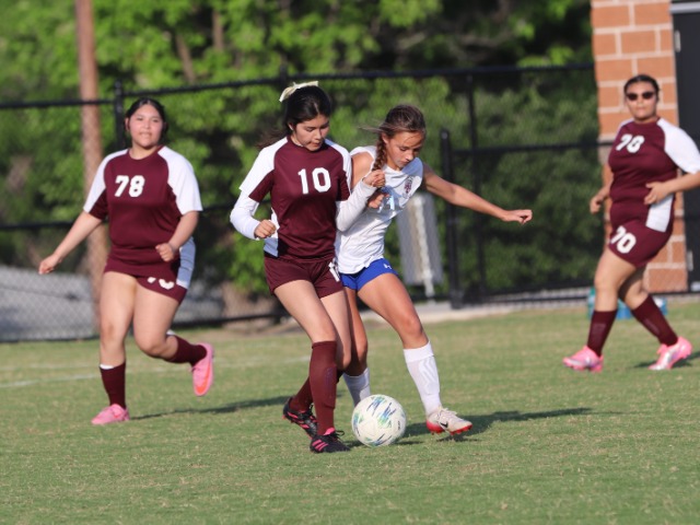Lamar 8th B Grade Lady Bearcats Fall to River Valley in Defensive Battle