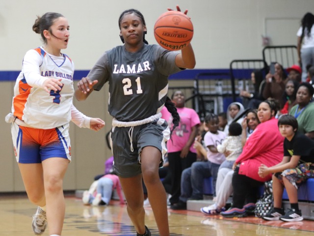 Lady Bearcat 8th Grade A defeats Bonham 23-13 in season opener