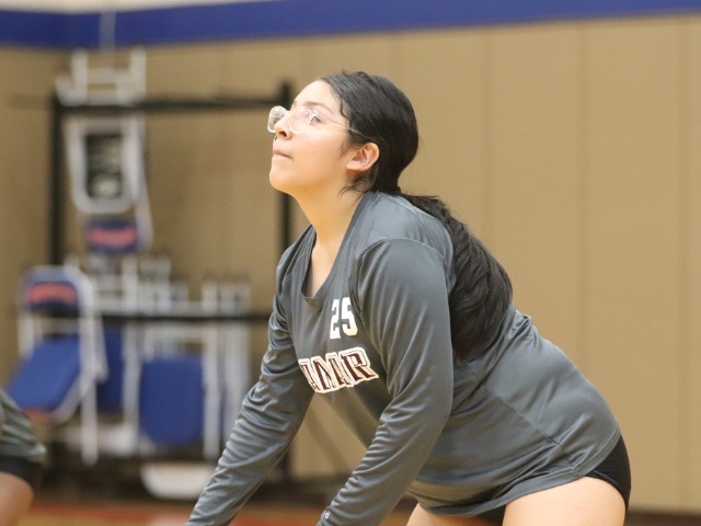Lady Bearcat 7th B falls to Midway