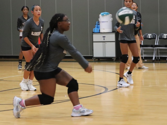 Lady Bearcat 7A fall on the road at Travis