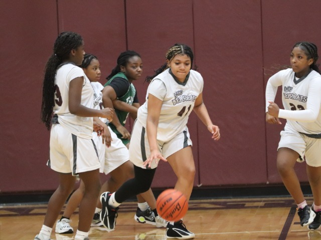 Bearcat 8th Grade A tops Belton 40-36