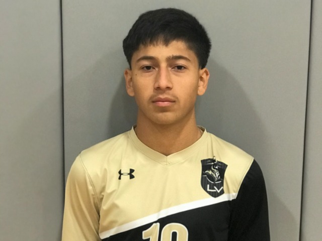 Rodrigo Suarez Honored in Statesman Preseason Starting 11