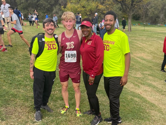Brady Brooks shines at UIL Region 1 Cross Country Championships