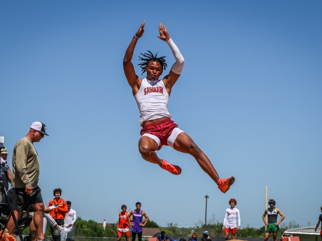 Rough Riders place third and seventh at District; 12 Athletes advance to Area