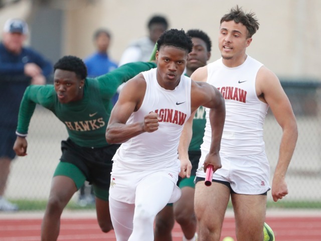 Rough Riders place third and sixth at Boswell Relays; Girls Relay teams set two school records