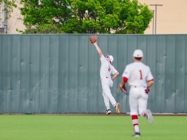 Saginaw defeats Rider in district play