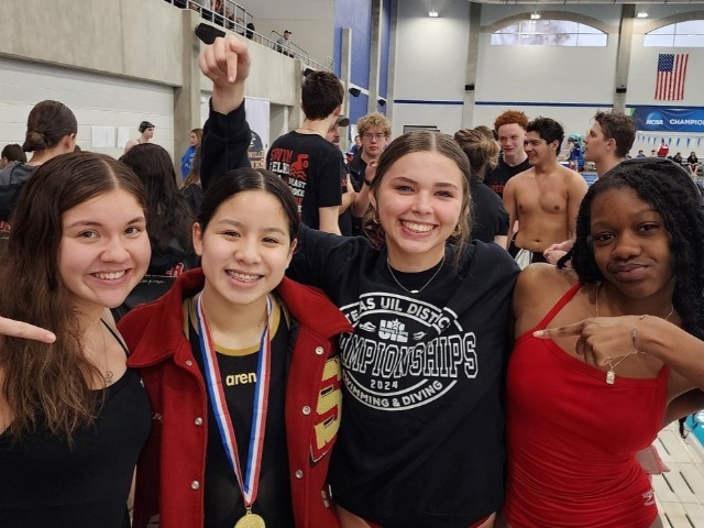 Saginaw swimmers excel at Regionals; Cortes advances to State Meet for second year in a row