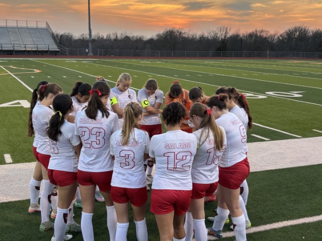 Eagles Conquer the Hornets on the Road