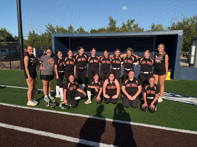 Junior High Softball Wins Opening Game!