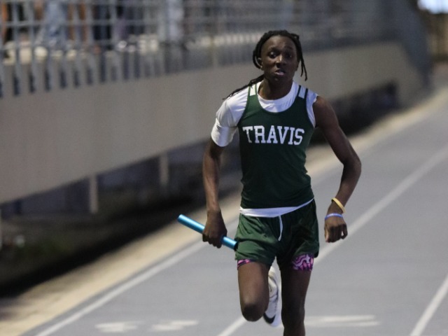 8th Grade Mustangs Face Elite Competition at Cen-Tex District Championships